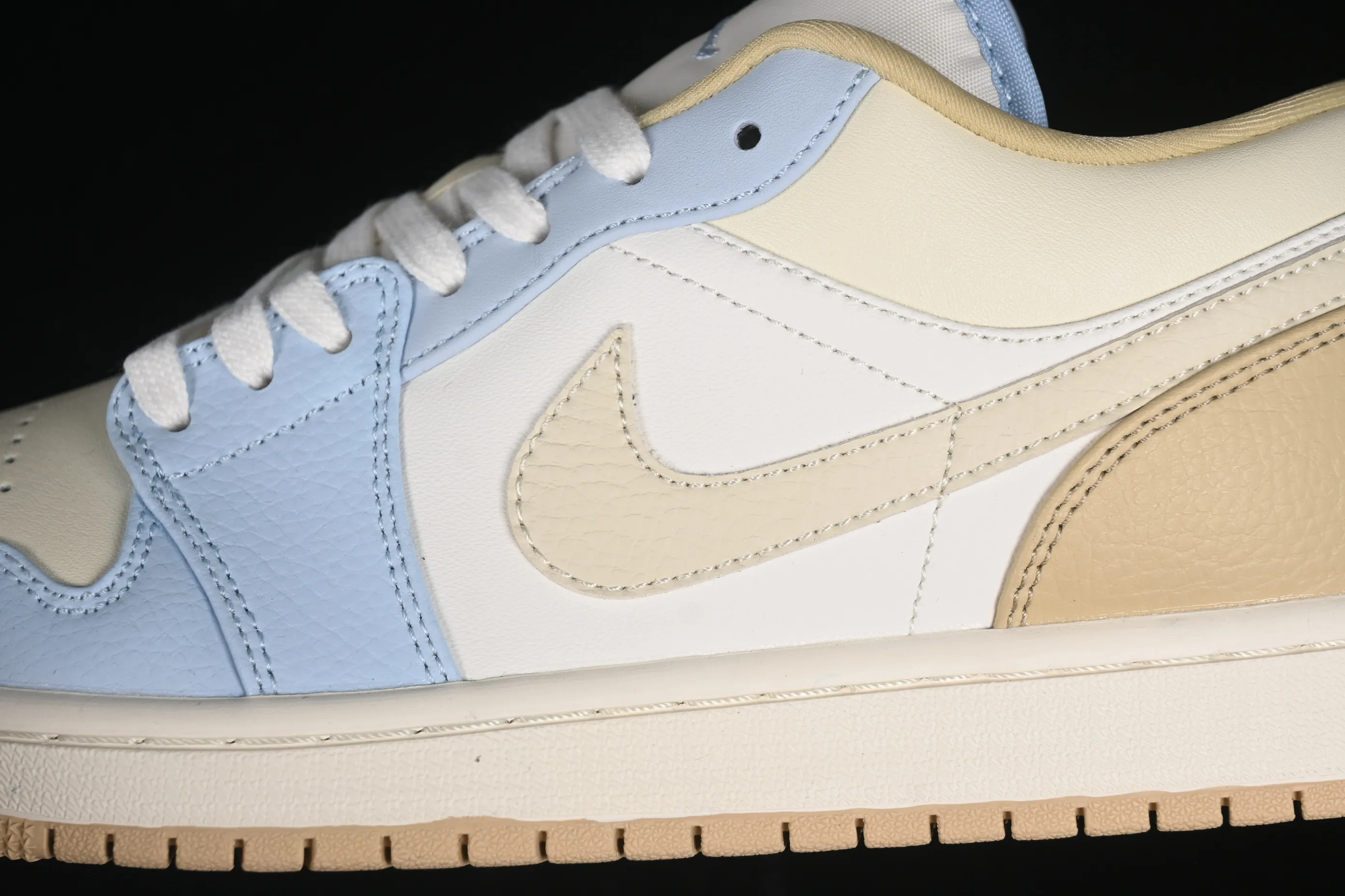 All categories Air Jordan Jordan series basketball shoes Air Jordan 1 Low Air Jordan 1 Low OG AJ1 Joe 1 meter white brown low-top cultural basketball shoes HQ4186-111